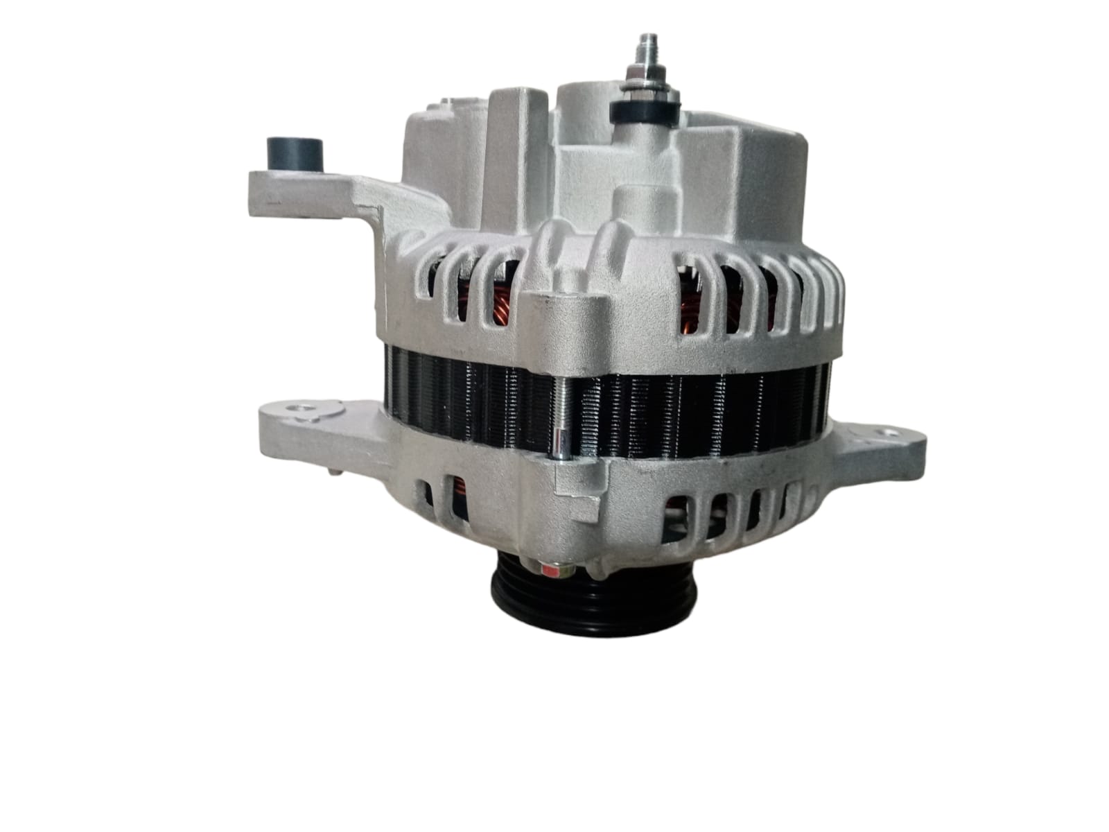 Alternador mitsubishi L 300 modelo 2000