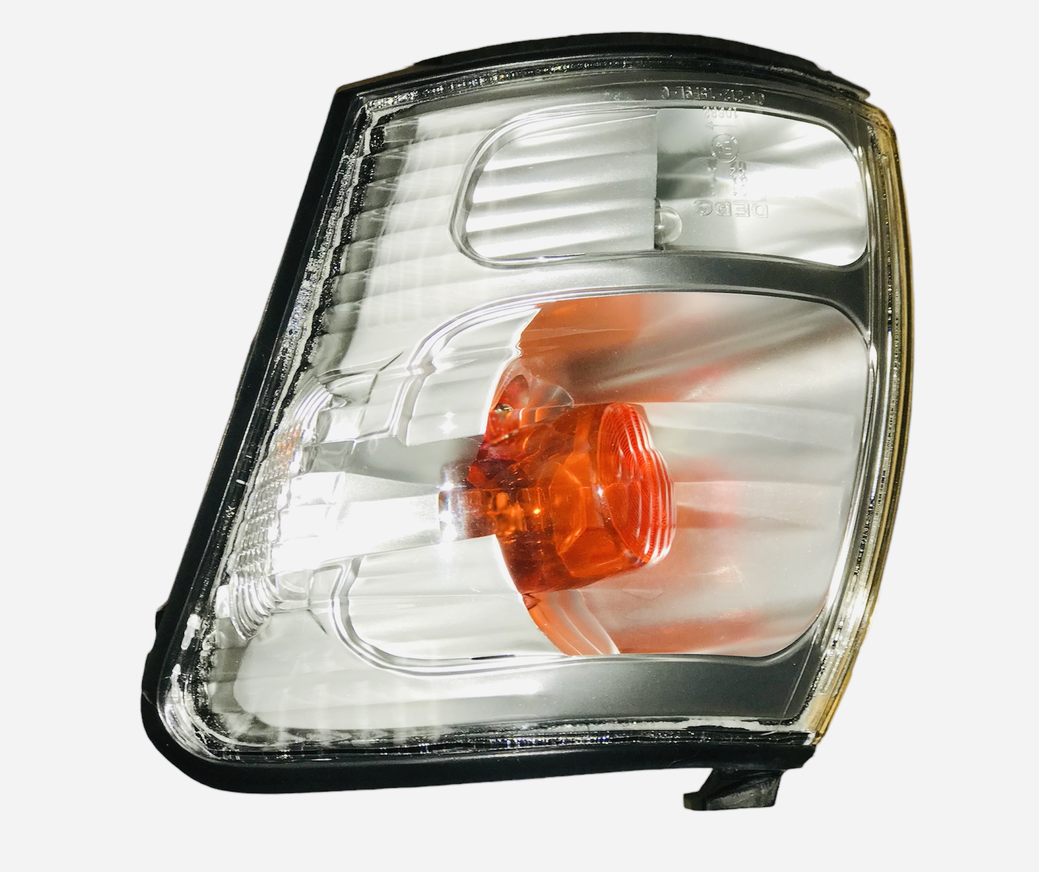 Lampara de esquina LH (2WD)